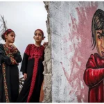 普京身穿军装向乌克兰发出警告