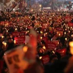 巴勒斯坦人庆祝和以色列人抗议,加沙停火