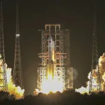 中国国务院总理李克强强调中国外贸稳中向好、开放水平高