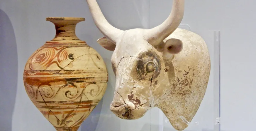 北京故宫博物院举办米诺斯文明展 5 R 8 - CJ China