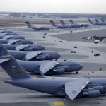 想和我们一起游览越南下龙湾吗?