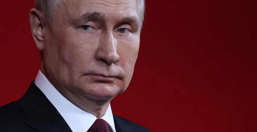 全球国防开支激增,普京宣布胜利日停火 9 putin new - CJ China