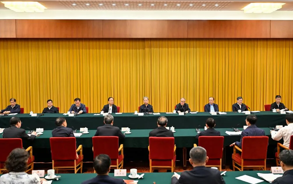 bLg2zYuU9CUssV1Y - CJ China