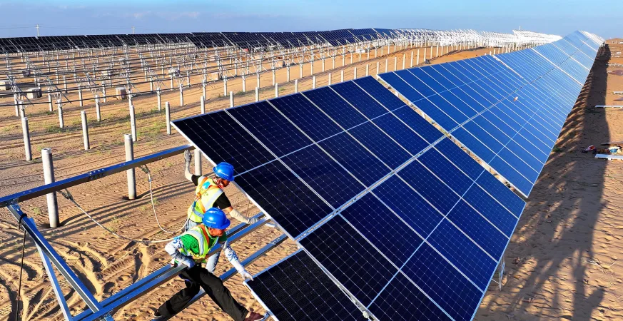 中国的“能源长城”:戈壁沙漠智能电网容量突破100吉瓦大关 6 中国的“能源长城”:戈壁沙漠智能电网容量突破100吉瓦大关